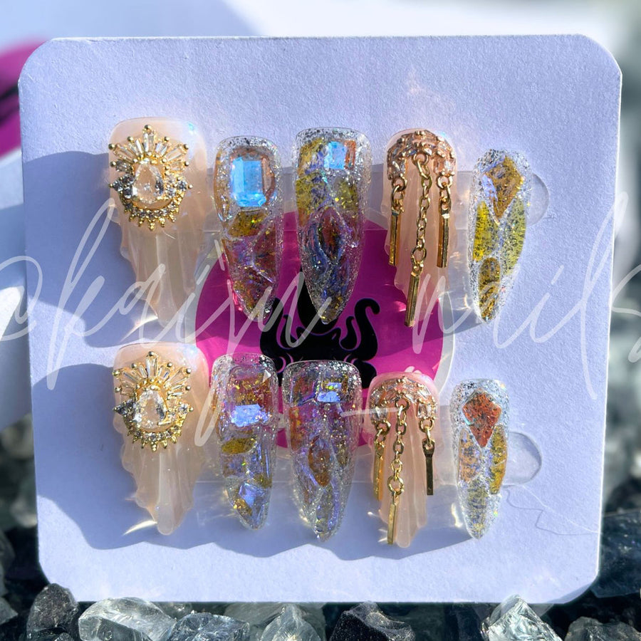Shell of Venus Press-on Nail Set