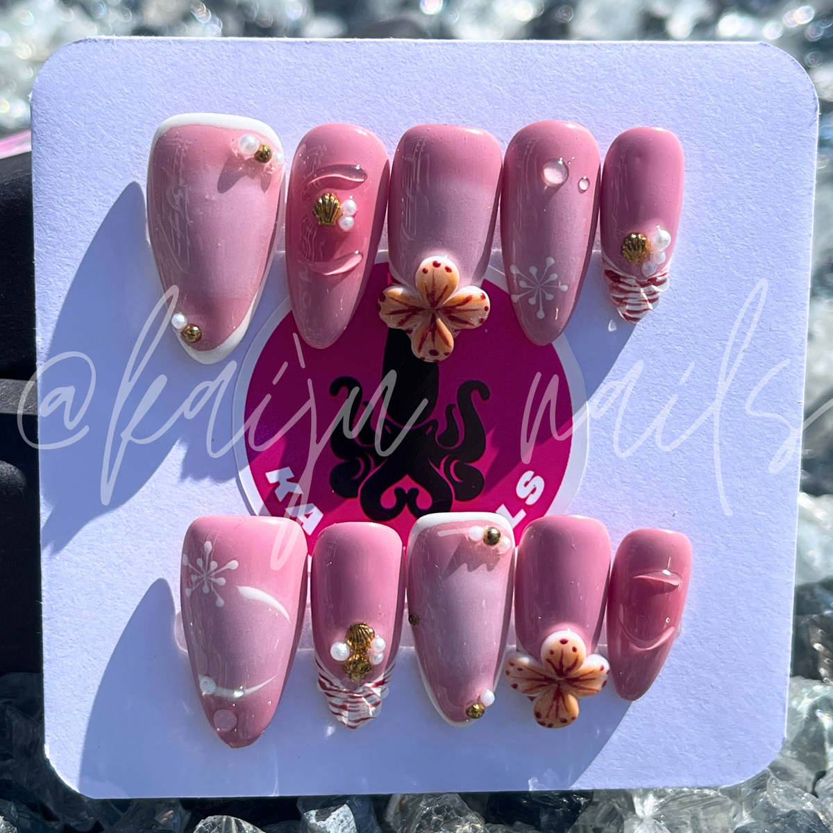 Mauna Loa Press-On Nail Set